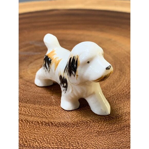 Vintage Porcelain Dog Figurine Hand-Painted Japan Collectible - Picture 2 of 7
